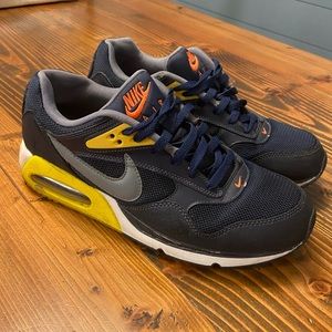 Nike Air Max Correlates - Men Size 10.5